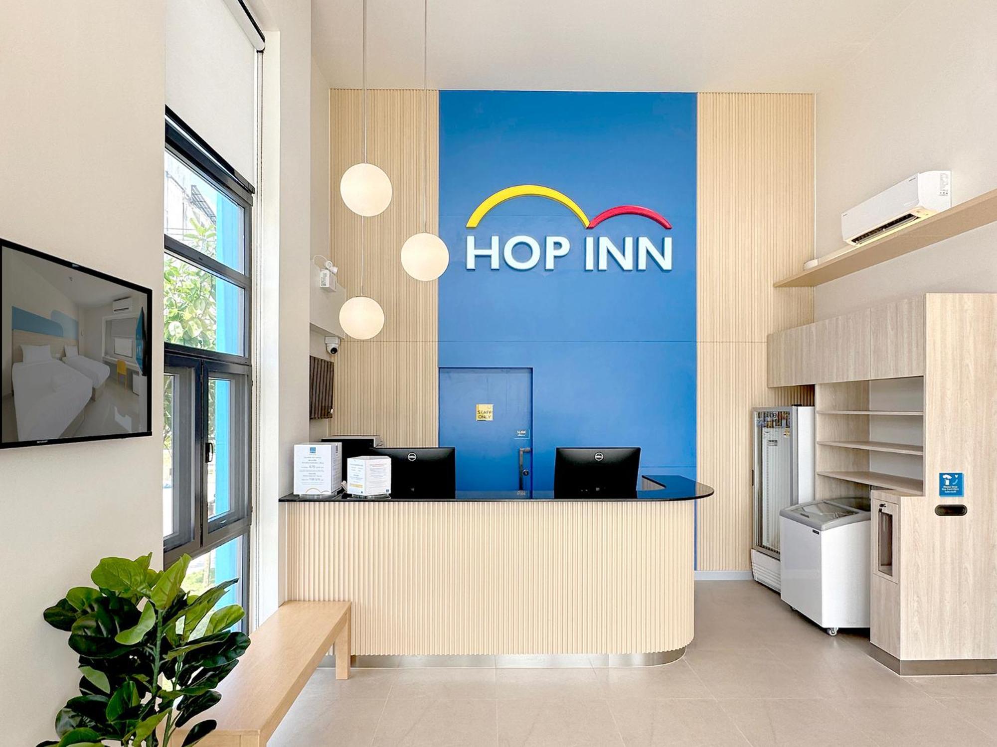 Hop Inn Nakhon Phanom Exterior photo