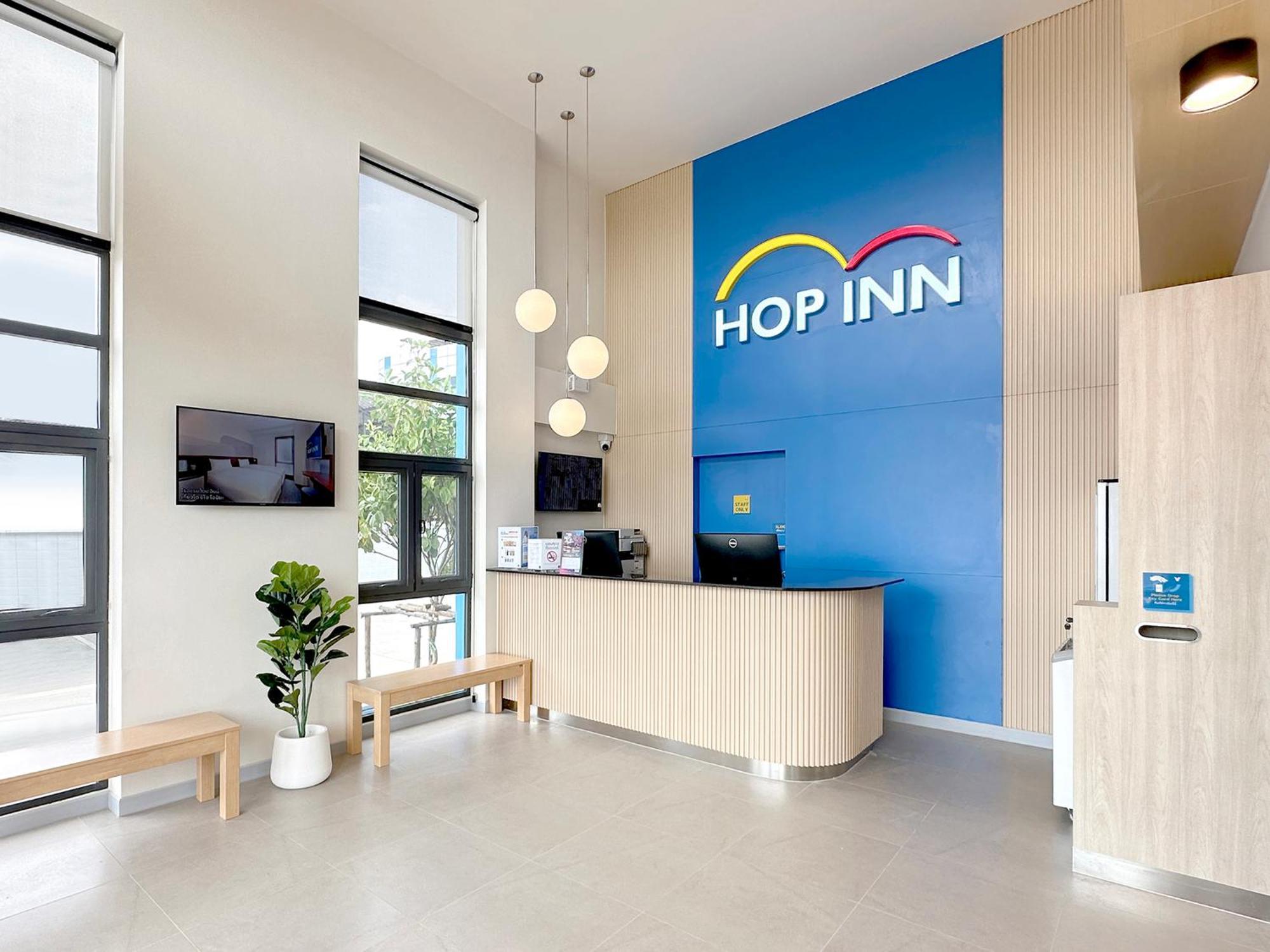 Hop Inn Nakhon Phanom Exterior photo